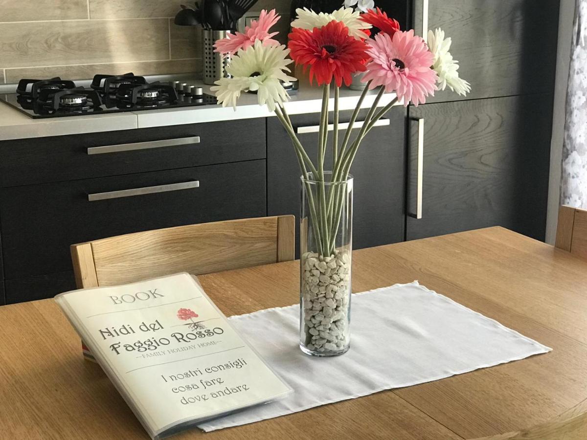 Nidi Del Faggio Rosso - Family Holiday Home Maresca Dış mekan fotoğraf